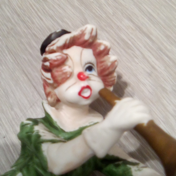 Vintage Ceramic Creepy Clown Figure Blowing Horn - Picture 6 of 13